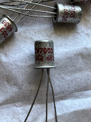 Cinque pezzi nuovo - cinque,