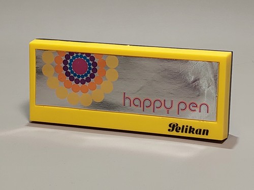 Pelikan happy pen set - pen, box