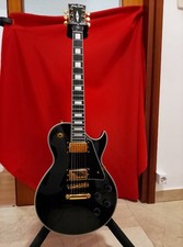 chitarra elettrica usata come