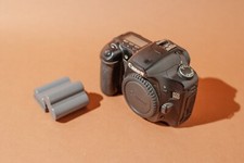 FOTOCAMERA DIGITALE REFLEX