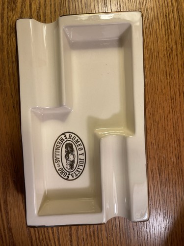 Posacenere doppio crema sigari