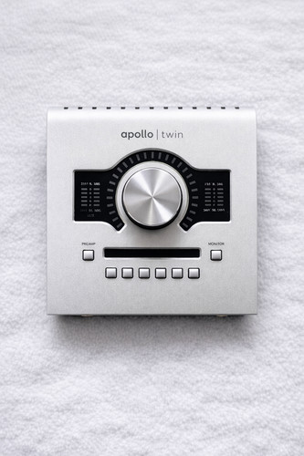 Universal audio apollo - apollo, twin