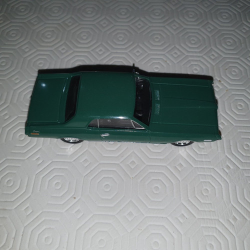 Modellino vecchia macchinina - ,