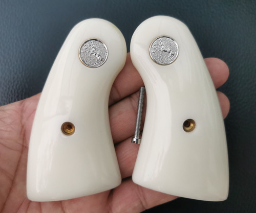 Colt grips for python e - python,