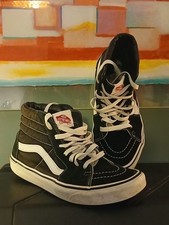Sneakers alte unisex Vans Sk8-Hi originali in bianco e nero. Come nuove.