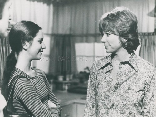 Shirley maclaine debra winger - shirley,