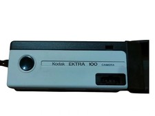 Macchina fotografica analogica fotocamera Kodak Ektra 100 vintage grigia