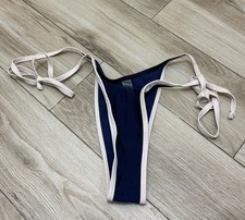 costume