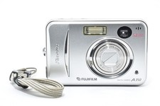Fotocamera digitale compatta