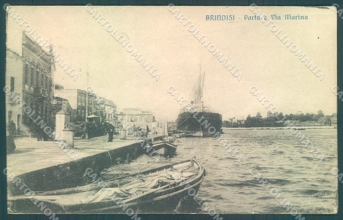 Brindisi città battello porto - città,