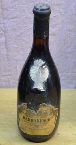 Vecchia bottiglia vino - vecchia,
