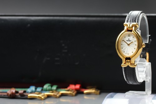 Quasi come nuovo orologio da - [quasi, nuovo]
