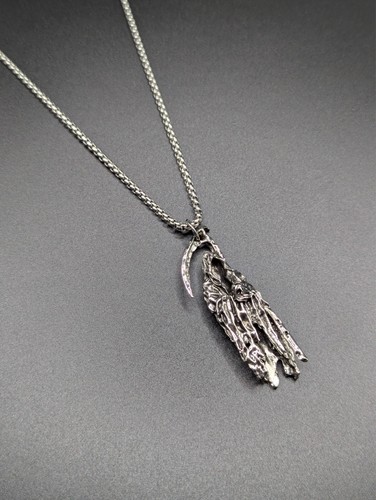 Collana con ciondolo - , grim