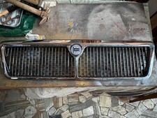 GRIGLIA MASCHERINA ANTERIORE