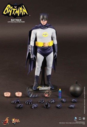 Hot toys mms 218 batman - hot, adam