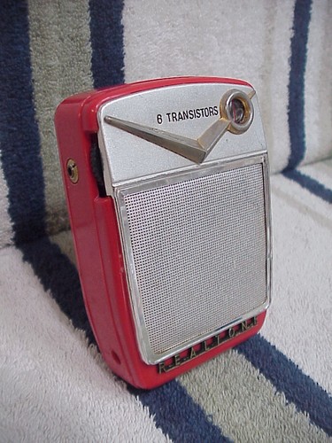 Radio realtone 8611 rossa - realtone, tr-8611