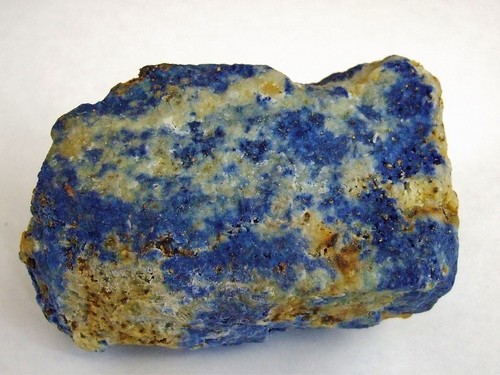 Minerali grezzi - -,