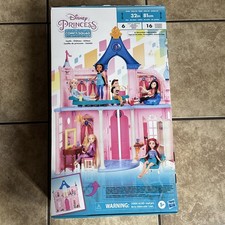 Disney Castello Principesse Comoda Squadra Casa delle Bambole con Set di Mobili 6 Pezzi Nuovo