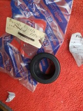 BOCCOLA SINISTRA SEDILE POSTERIORE FIAT PANDA 30 - 45 NERA ORIGINALE 5756140