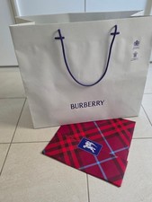 Busta Shopper Burberry con carta da pacco burberry