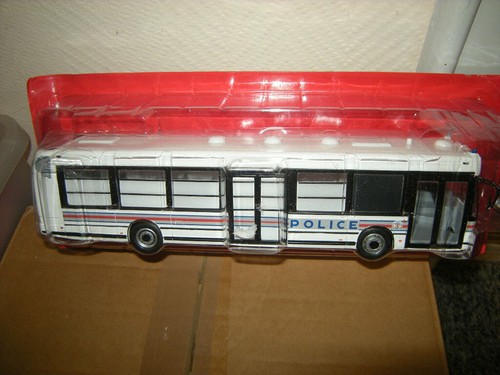 Ixo altaya irisbus agorà - 1:43, ixo/altaya