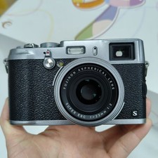 FUJIFILM Fuji X100S Silver