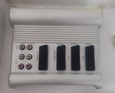 COMMUTATORE AUDIO VIDEO PASSIVO RCA  3 CANALl -USATO- CON CAVI ED ACCESSORI VARI