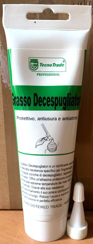 Grasso decespugliatori alte
