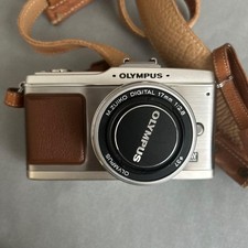 Olympus PEN P2 M.Zuiko 17mm f