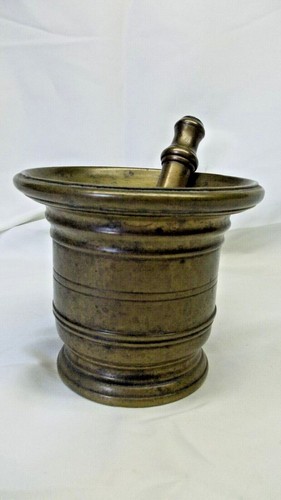 Antico mortaio bronzo con - antico,