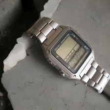 SEIKO QUARTZ  SPORTS 100