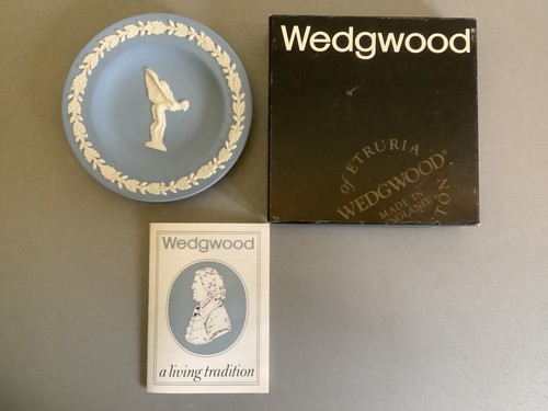Vintage wedgwood jasper ware - vintage,