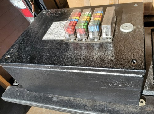Scatola fusibili elettrica