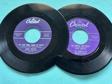 4 Frank Sinatra recordings on