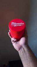 milwaukee Threaded Container 