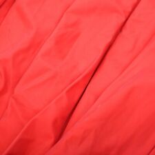 Uovo umano gigante in lattice