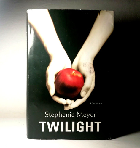 Twilight stephenie meyer - twilight,
