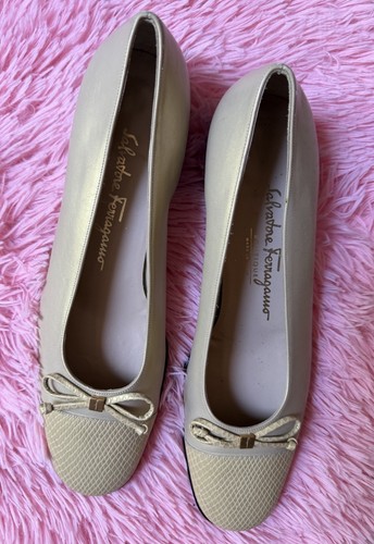 Salvatore ferragamo boutique - ferragamo,