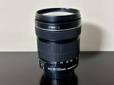 Canon EF-S 18-135 mm f/3.5-5.6