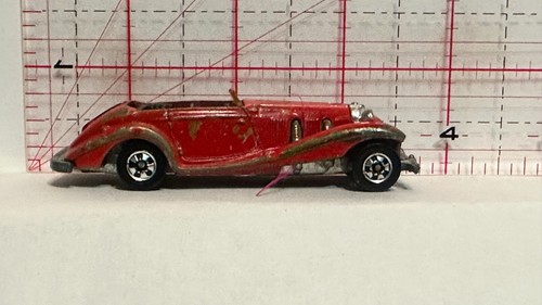 Red mercedes 540k 1982 - red,
