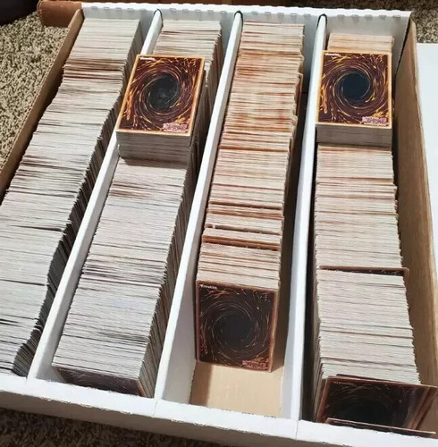 Lotto 250 carte - yu-gi-oh!,