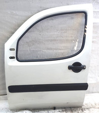 PORTIERA / SPORTELLO ANTERIORE SINISTRO FIAT DOBLO BIANCO 2008 RICAMBI USATI
