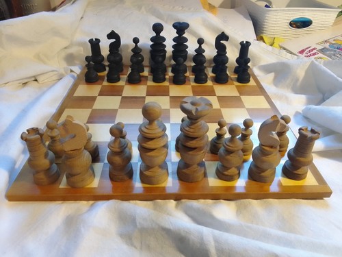 Una bella scacchiera legno - scacchiera, in