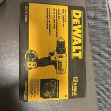 Nuovo DEWALT DCD710S2