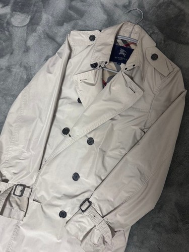 Burberry london trench coat - london,