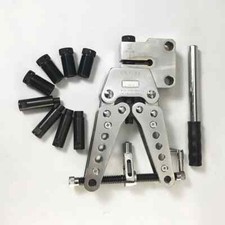 Punzonatrice angolare