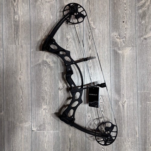 Hoyt kobalt black bow - hoyt,