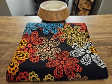 Bellissimo e colorato tessuto