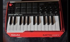 AKAI MPK MINI MK 3 Keyboard