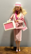 Bambola Barbie "Day To Night"